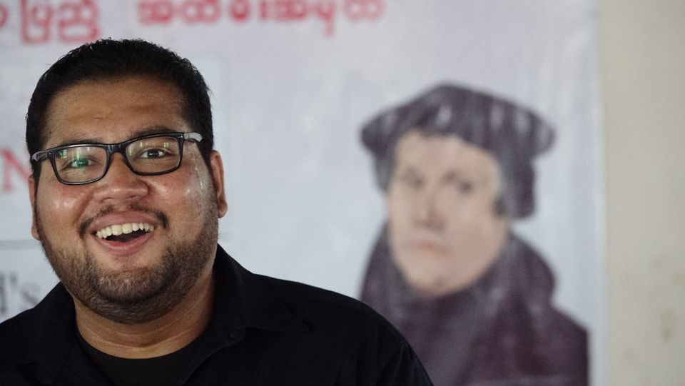 Pastori Luke Andrew ja Martin Luther