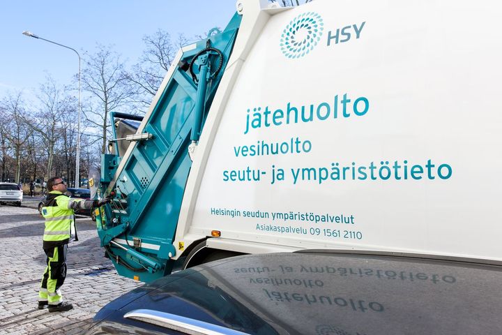 Juhannus aiheuttaa muutoksia jäte- ja lieteastioiden tyhjennyksiin ja HSY:n  palveluiden aukioloihin | HSY