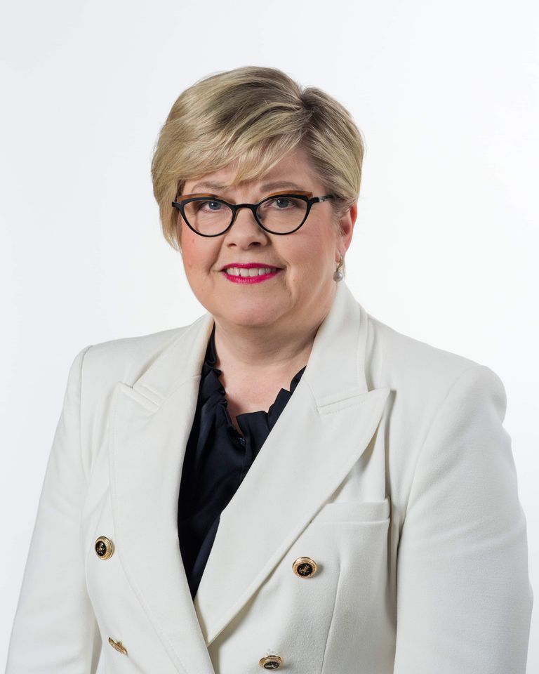 Toimitusjohtaja Elisa Saarinen 