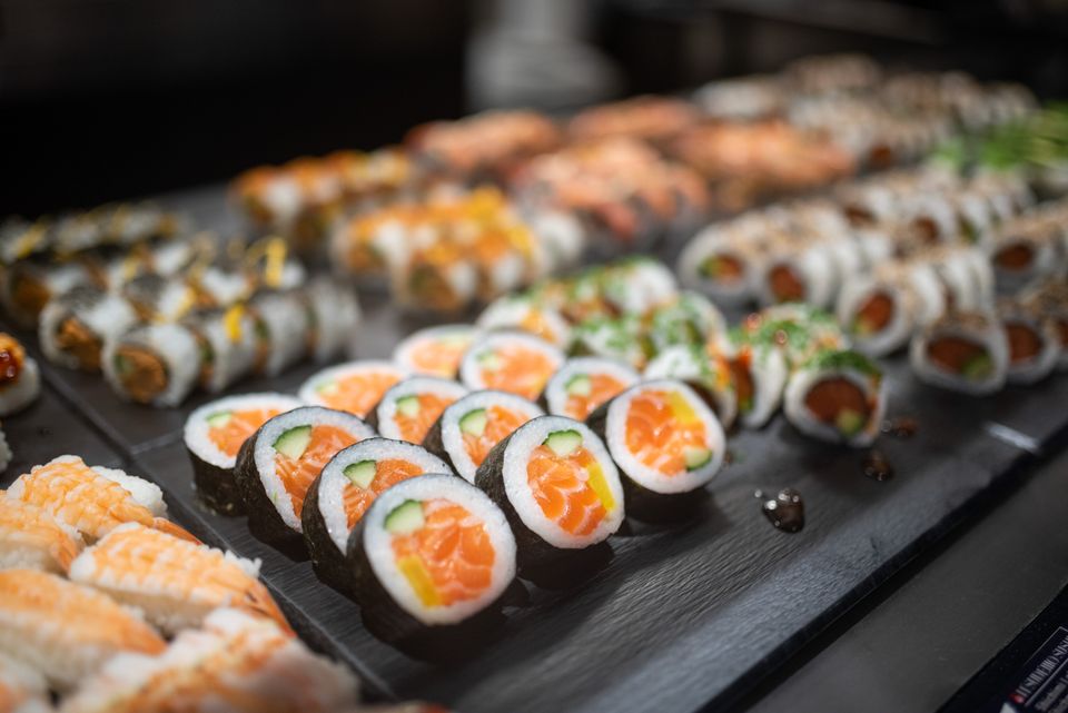 Prisma Olarin ruokaosaston laajennus valmistui – Espoon laajin sushibaari  avattiin myymälään | HOK-Elanto