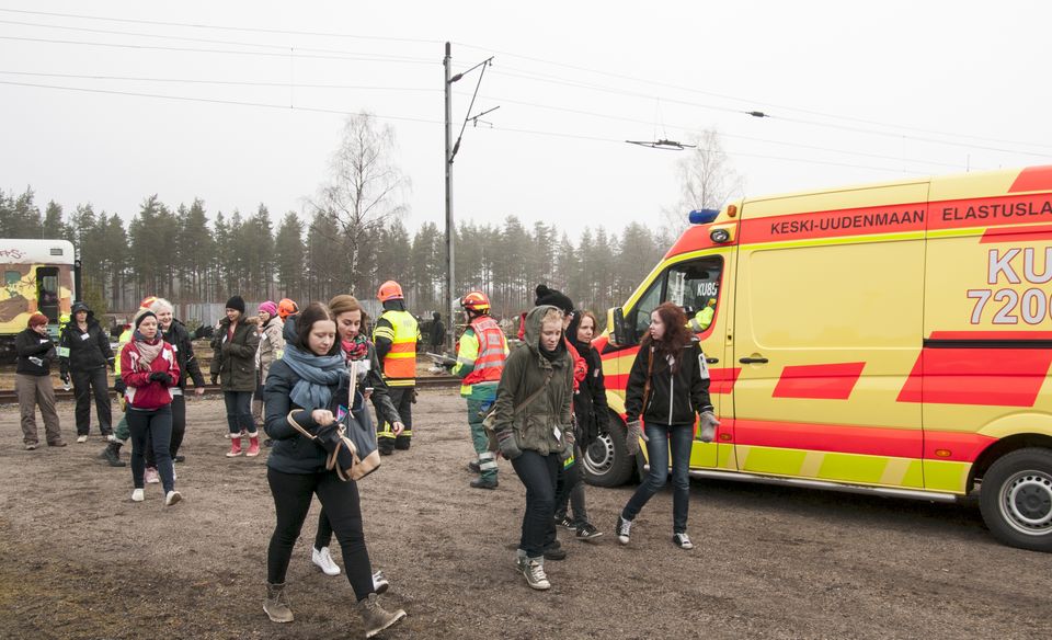 Hyvinkäällä Harjoiteltiin Suuronnettomuuden Pelastustöitä | Laurea