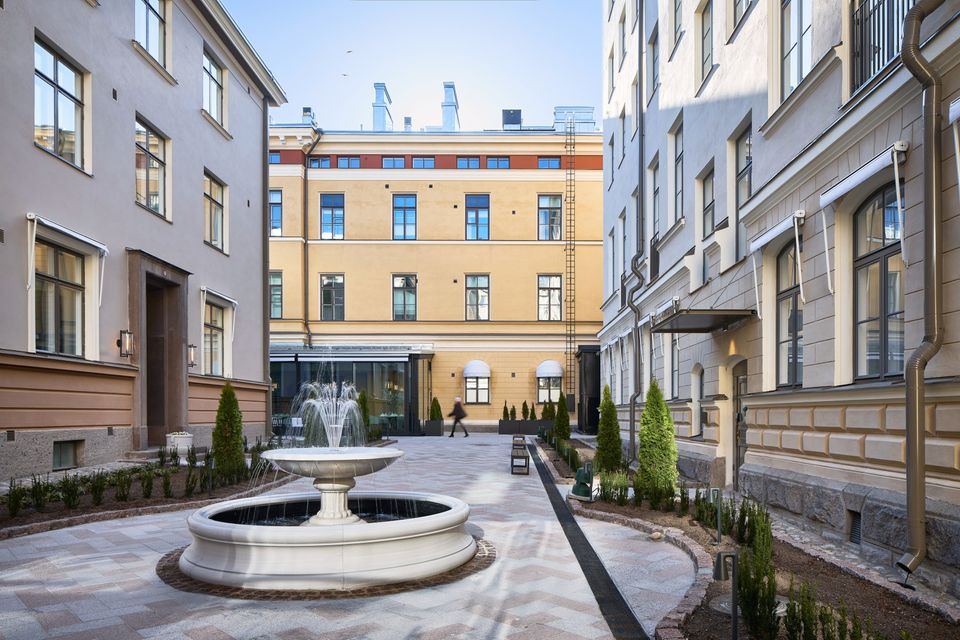 The Hotel Maria courtyard