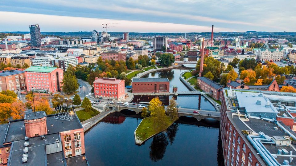 Kaupungin Kasvavaa Elokuva- Ja Sarjatuotantoa Hyödynnetään Tampereen ...