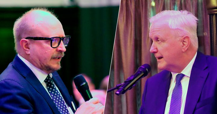 Olli Rehn (kuvassa oikealla) puhui Finanssiala ry:n Finanssi-illassa. Arno Ahosniemi esitti puheenvuoron jälkeen kysymyksiä.