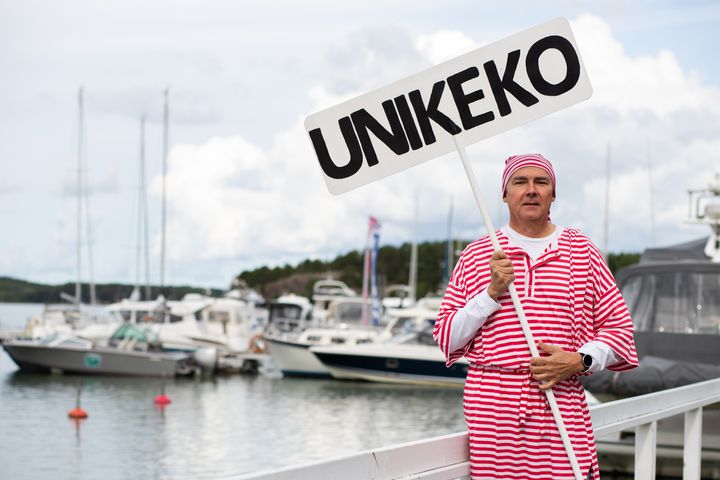 Vuoden 2023 Unikeko, Finnlinesin toimitusjohtaja Tom Pippingsköld virkapuvussaan