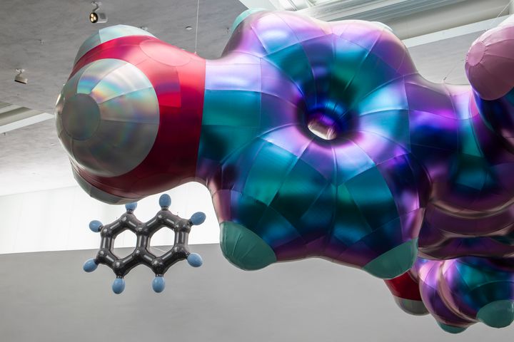 Monira Al Qadiri, Benzene Float (Tetrakis), 2024.