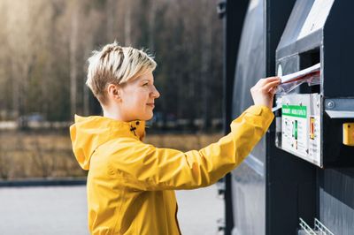 Muovipakkausten lajittelu halutaan mahdollistaa kaikilla Suomen Rinki-ekopisteillä