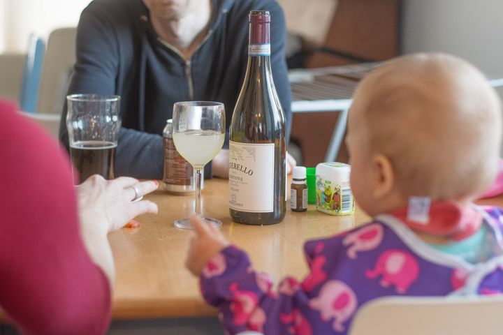 Alkoholin kotiinkuljetuksen salliminen ei saa suomalaisia puolelleen.