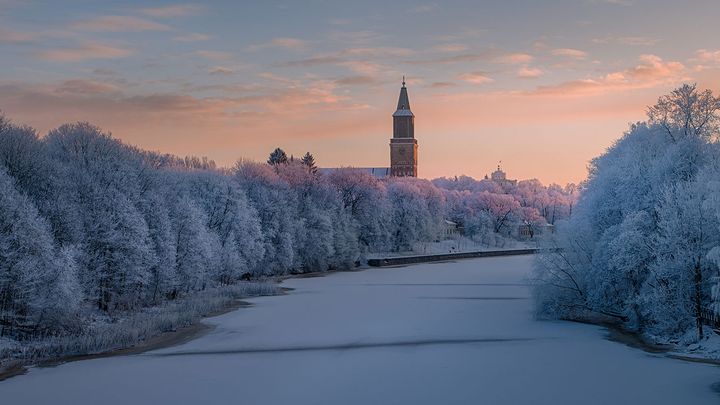 Talvinen näkymä Turkuun.