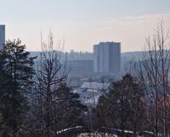 Kaukokulkeuma aiheutti poikkeuksellisen korkeat pienhiukkaspitoisuudet tämän viikon tiistaina. Kuva: HSY /Saija Korhonen