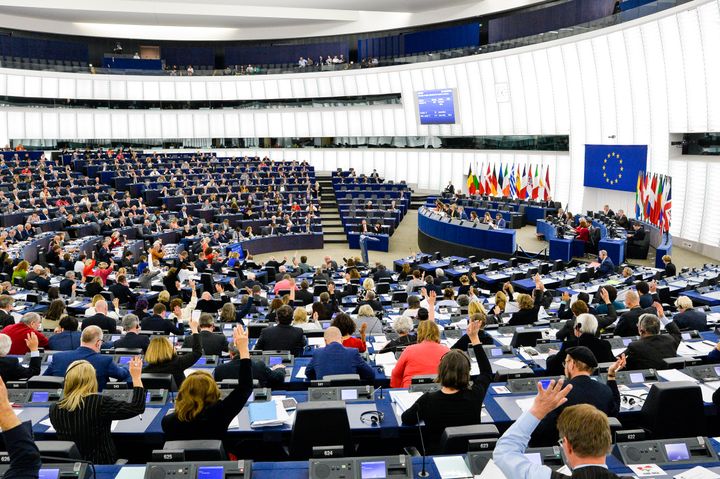 Äänestys Euroopan parlamentin täysistunnossa Strasbourgissa © European Union 2018 - Source : EP