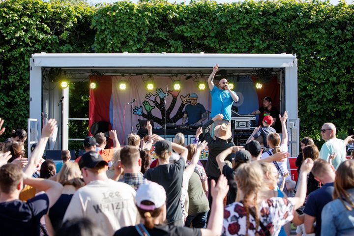 Paleface uppträdde på Malms evenemangssommaren i 2023. I år sprider stadsfestivalen till Ala-Malmi park för tredje gången.
