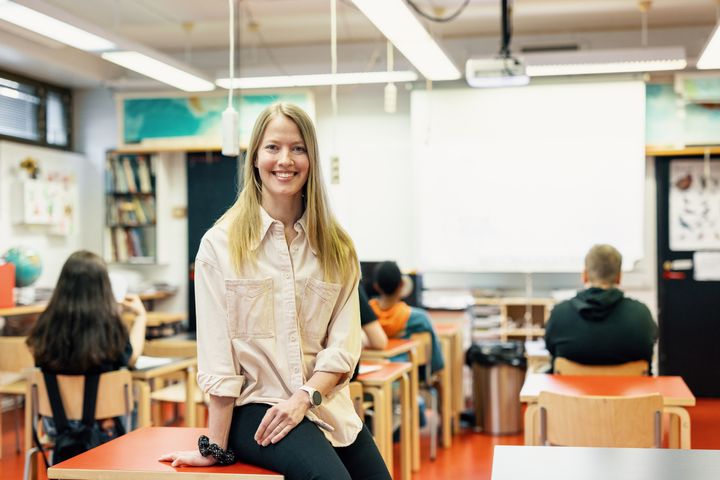 Kristiina Metsälä työskentelee kielellisesti tuetun opettamisen Kietu-opettajana Variskan yhtenäiskoulussa.