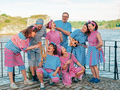 Mutaveijarit esiintyy Maailma kylässä -festivaalilla