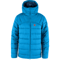 Fjällrävenin syksyn uutuuksiin lukeutuu myös Expedition Mid Winter Jacket M. Kuva: Fjällräven