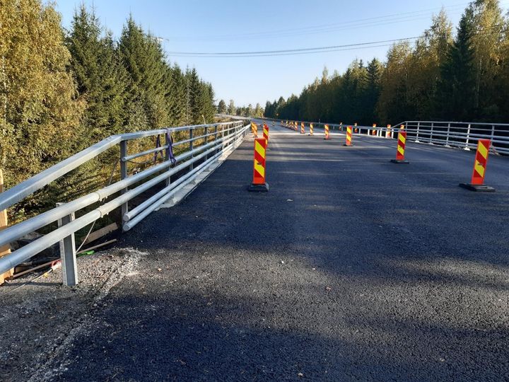 Tienkäyttäjien tyytyväisyystutkimus tehdään kaksi kertaa vuodessa. Niillä mitataan maanteiden kuntoa ja tilaa sekä talvikunnossapitoa. Kuvituskuva: Keski-Suomen ELY-keskus