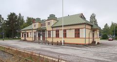 Yksi avustusta saaneista kohteista oli Nurmeksen rautatieasema. Kuva: Pekka Piiparinen / Pohjois-Karjalan ELY-keskus.
