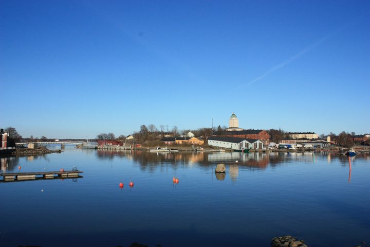 Suomenlinnan rantoja.