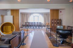 Tamminiemen huvilan voi nähdä sellaisena kuin se Kekkosen aikana oli. Sistustuksessa on runsaasti suomalaista designia. Kuva: Maija Huitu, Suomen kansallismuseo.