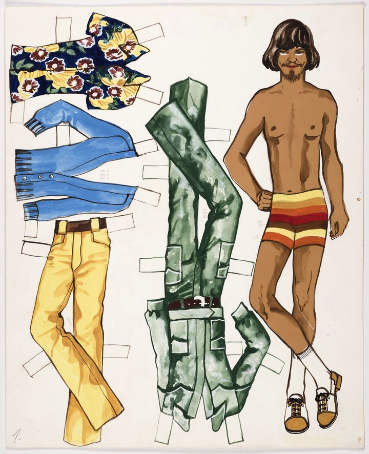 Paperinukke trendikkäine vaatteineen.