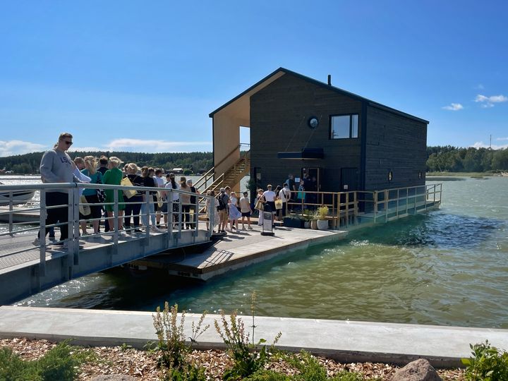 Public will be able to visit Finland's first year-round floating house, Lovisea, at the housing fair in the marine town of Loviisa.