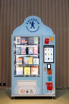 Ensimmäiset Kulkurin kirja-automaatit sijaitsevat Turussa ja Laitilassa.