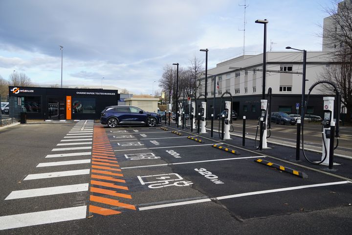 16 ultrafast EV charging stations have already opened across France, and around 40 are currently under construction or awaiting connection to the grid.