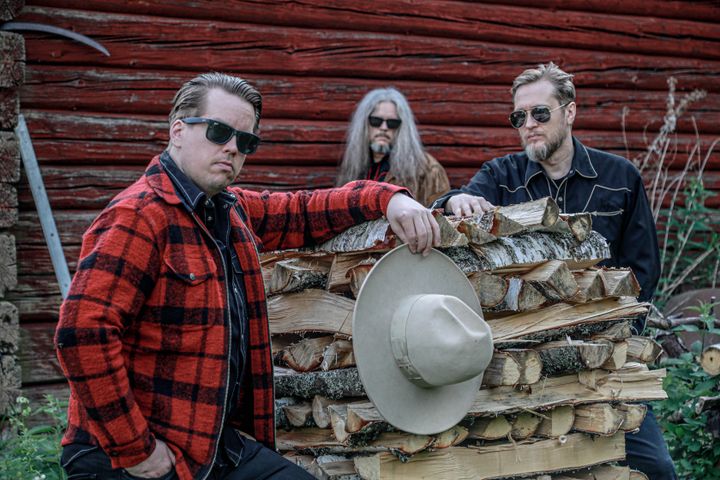 Koisjärven Diskon ydinryhmän muodostavat Ville Sihvonen (vas.), Tomi Wahlroos ja Mikko Virta. Kuva: Tomi Wahlroos