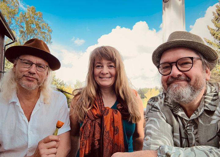 Tytti Metsä & Hyypiöt, vas. Miikka Paatelainen, Tytti Metsä ja Janne Haavisto. Kuva: Janne Haavisto