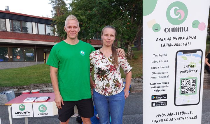 Lapinlahti municipality is one of the first municipalities in Finland to put tangible action to promote communality. In picture Sami Ekmark, Founder of Commu and Henna Rissanen, Welfare Coordinator of Lapinlahti.