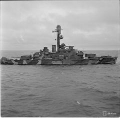 Alt text: "Photograph of the coastal defense ship Ilmarinen on the sea, taken on 18 August 1941."