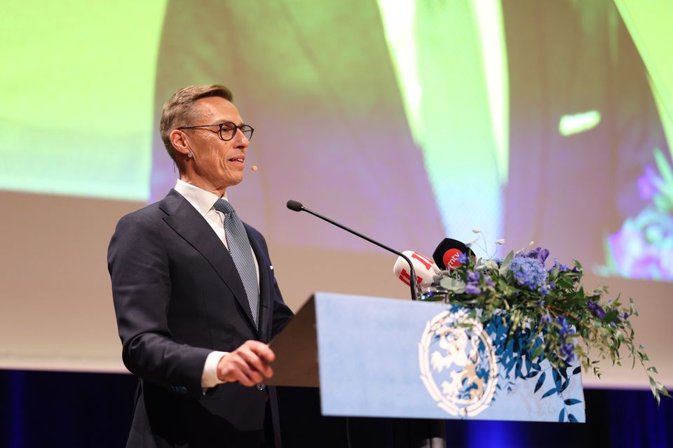 Alexander Stubb Kokoomuksen Presidenttiehdokkaaksi – Tavoitteena Avoin ...