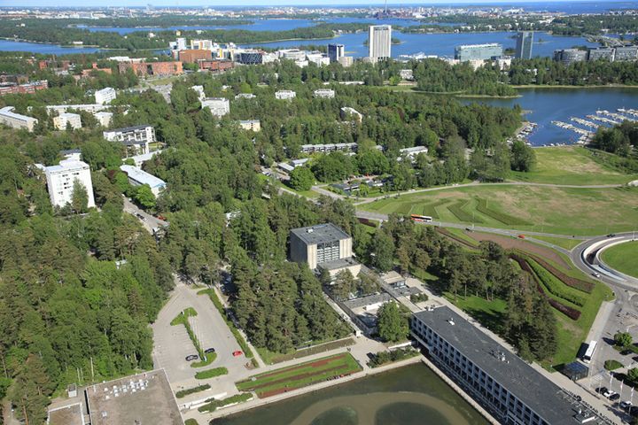 Stadsdelen Hagalund fotograferad från luften.