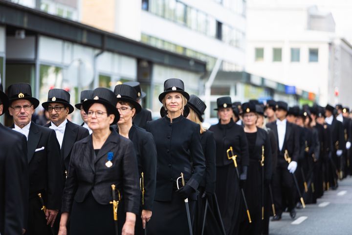 Promootiokulkue Vaasan yliopiston vuoden 2018 tohtoripromootiossa. Kuva: Vaasan yliopisto. Kuva vapaasti käytettävissä.