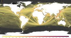 Maailman meriliikenteen typpidioksidipäästöt vuonna 2023 kuvattuna Ilmatieteen laitoksen STEAM-mallilla. Päästöjen määrät erottuvat keltaisen ja punaisen sävyissä. Eniten päästöjä aiheuttavia reittejä ovat esimerkiksi reitit Pohjanmereltä Välimerelle ja sieltä Aasiaan. Kuva: Ilmatieteen laitos.