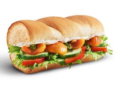 Subwayn uutuus Saver Subs on tarjolla kolmena eri makuyhdistelmänä – Nacho Chicken, B.B.L.T. ja Italian Veggie (kuvassa). Lisää uusia makuyhdistelmiä tulee tarjolle kesän aikana.