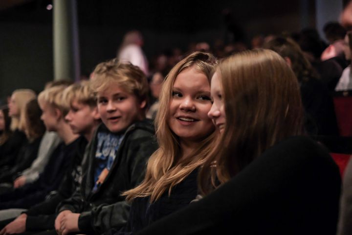 Konsttestarna-programmet ordnar cirka 140 000 konstbesök under detta läsår.