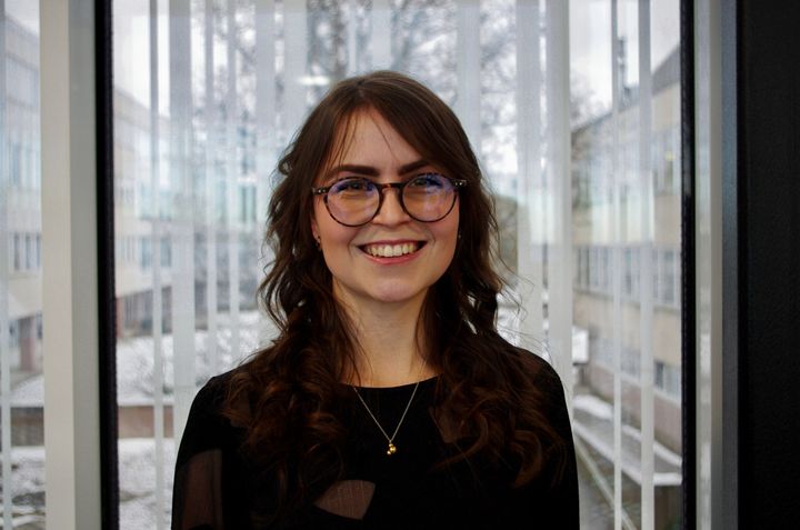 Reetta Kyynäräinen lähikuvassa.