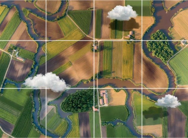 Ruudukko, jonka taustalla on ilmakuvaa pelloista